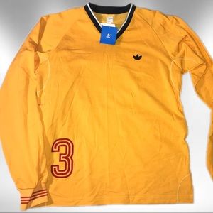 🔺VTG Adidas baseball tee